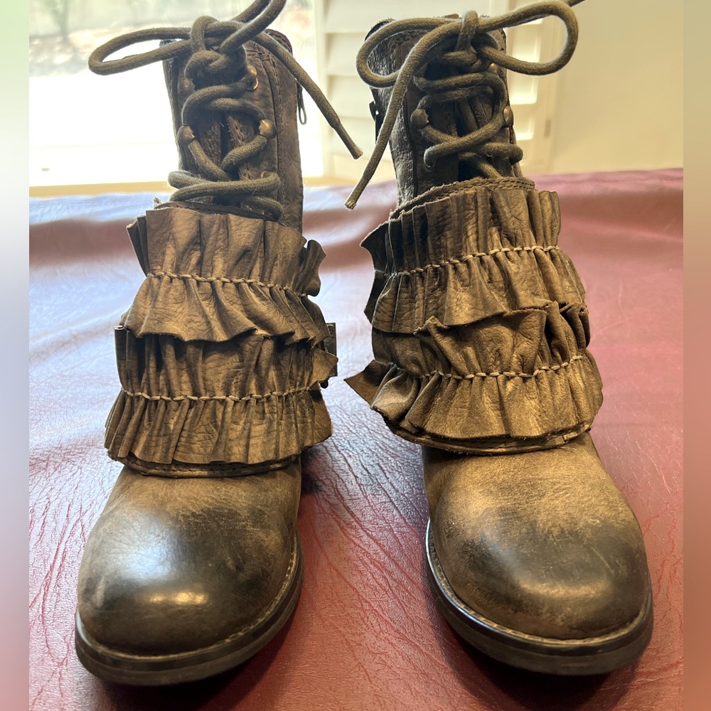 Jeffrey Campbell Ruffle Combat Boots w/ removal buckle